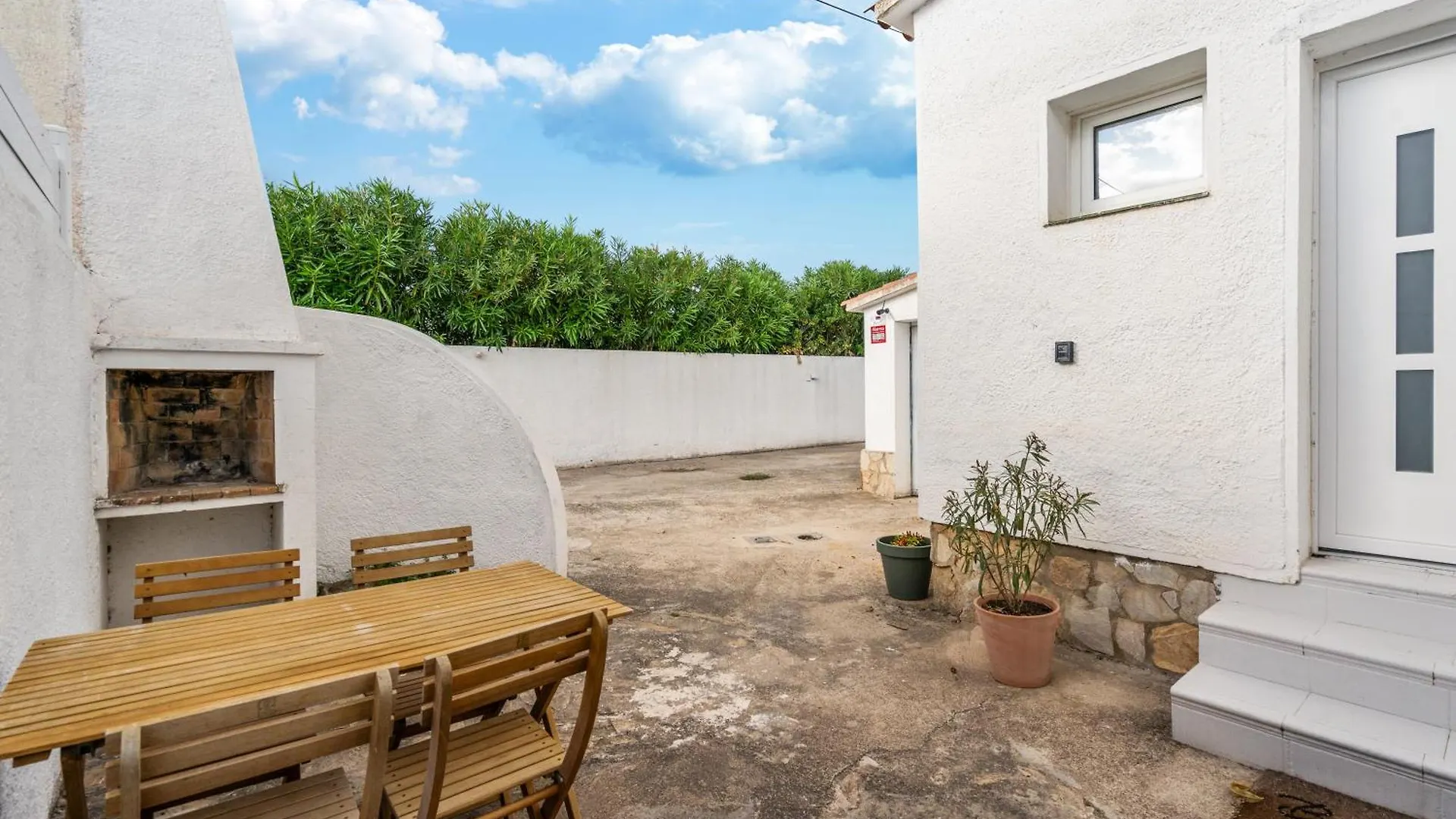 Villa Welcs Casa 180 Emp Con Piscina Privada Empuriabrava
